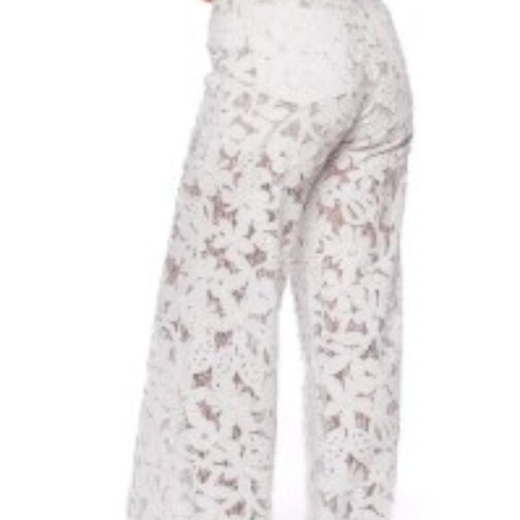 Cute booty Elegant White Lace Pants - Picture 1 of 5
